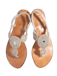 Victoria Quatro Medallion Mini Wedge
