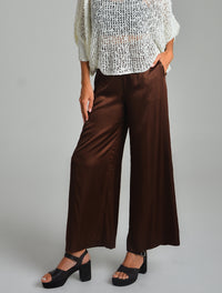 Celana Tiffany Kylie