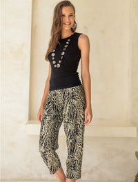 Sarah Pant Tiger Print