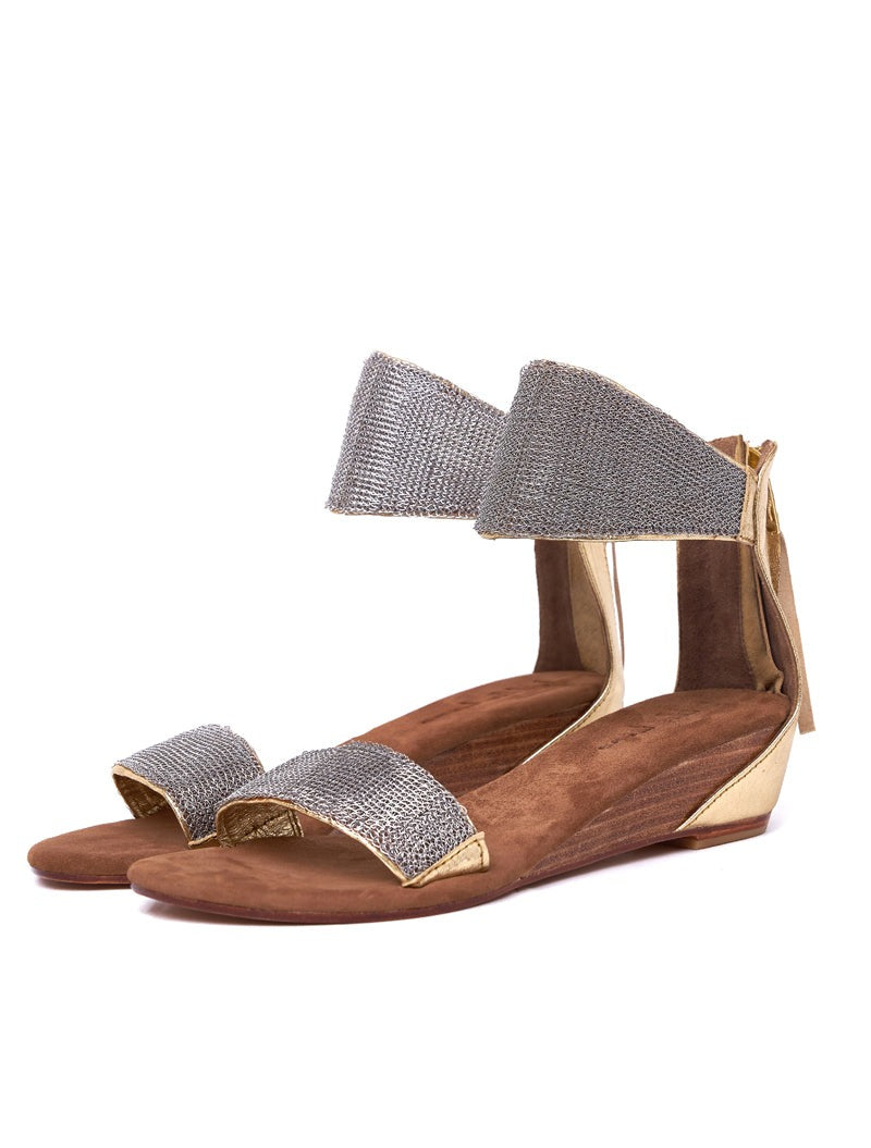 Sumba Kala Mini Wedge