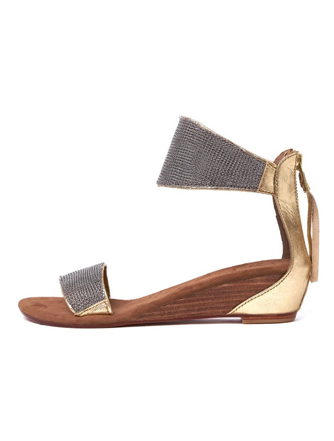 Sumba Kala Mini Wedge